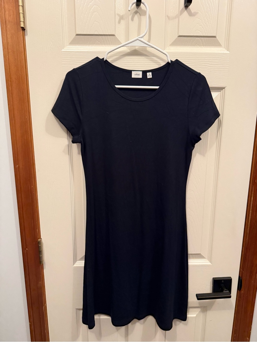 NWOT Aritzia Wilfred Black Short Sleeve T-Shirt Dress